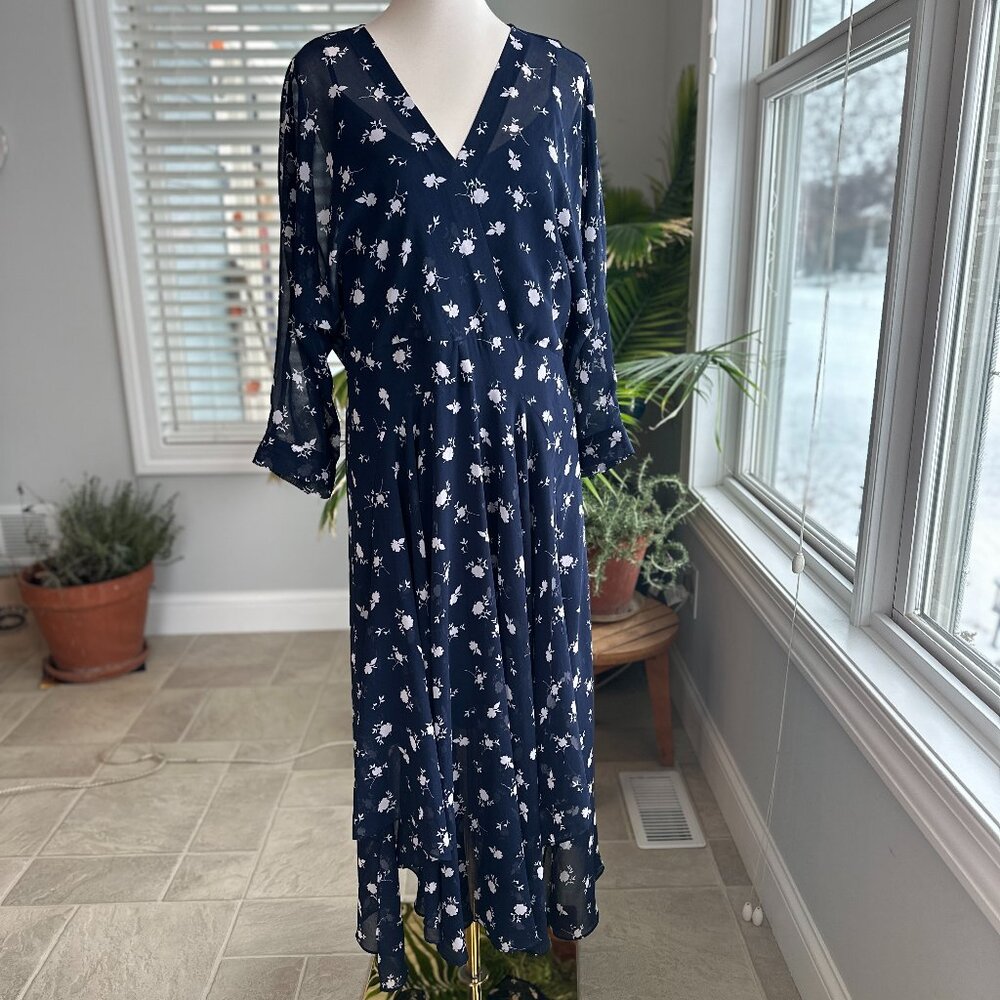 Cabi Navy & White Floral Dream Midi Dress Size 14
